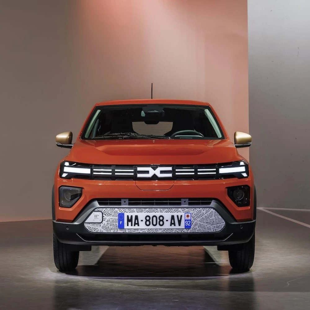 dacia-spring-vue-face-avant