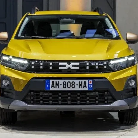 dacia-sandero-stepway-2026-face-avant-22
